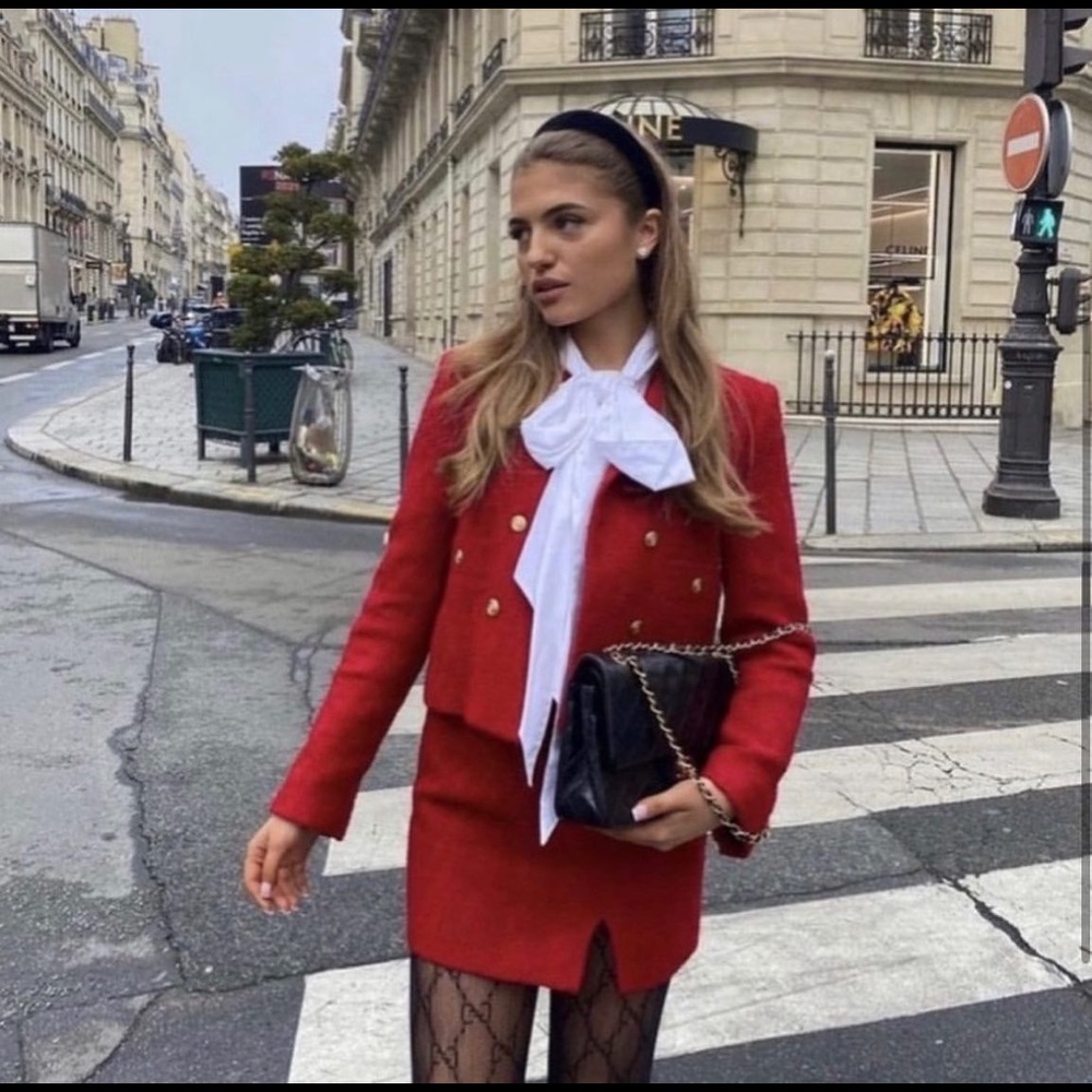 ZARA TEXTURED RED SKIRT WITH SLIT - Picture 9 of 12